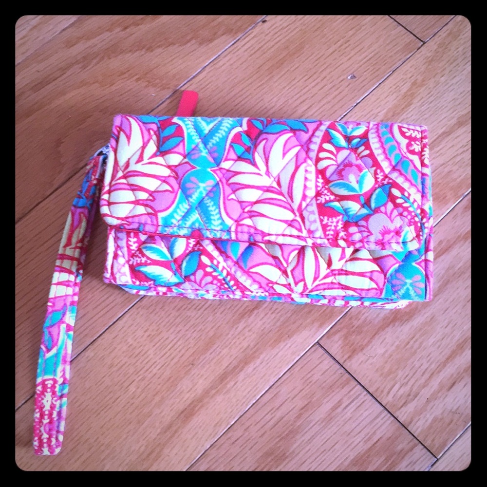 Vera Bradley Clutch